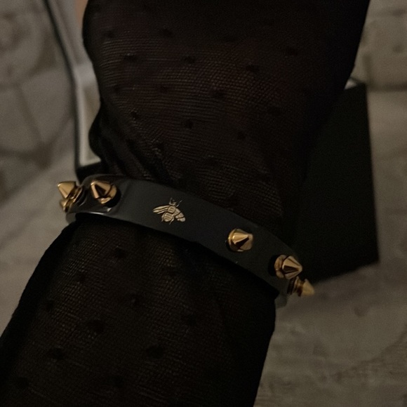 Gucci Watch - Picture 3 of 9